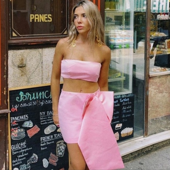 Zara Dresses & Skirts - BLOGGERS FAV ZARA LIMITED EDITION Bow Set